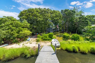 199 Edgewater Drive W, Falmouth MA — view 5