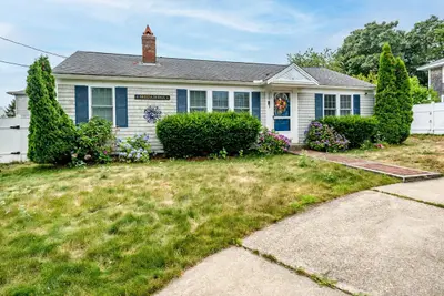 5 Water Street, Yarmouth MA — view 3