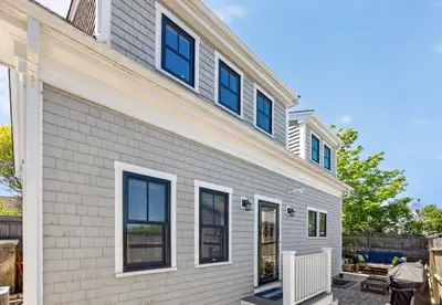 7 Conant Street, Unit 4