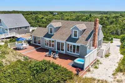 71-72 North Shore Boulevard, Sandwich MA — view 2