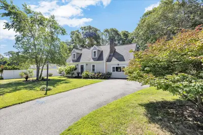 7 Fernwood Avenue, Barnstable MA — view 2