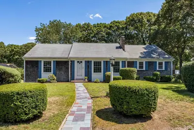 6 Shaker House Road