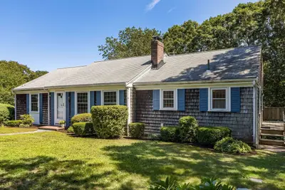 6 Shaker House Road, Yarmouth MA — view 2