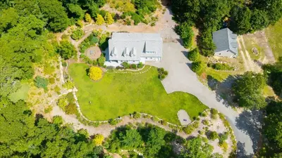 20 Durham Drive, Falmouth MA — view 3