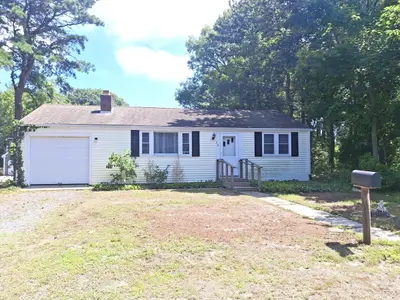 20 Anthony Road, Yarmouth MA — view 2