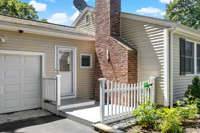 4 Deepwood Drive, Falmouth MA — view 5