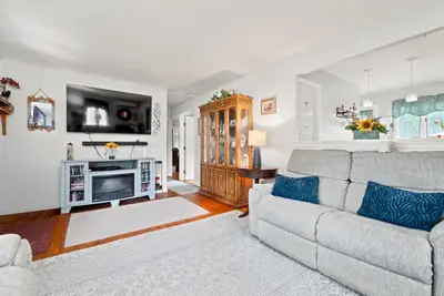 30 Crocker Road, Falmouth MA — view 4