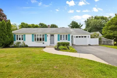 33 Homestead Lane, Falmouth MA — view 2