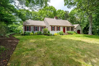 14 Oxner Road, Barnstable MA — view 2