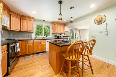 14 Oxner Road, Barnstable MA — view 3