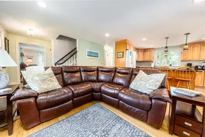 14 Oxner Road, Barnstable MA — view 4