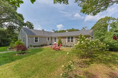 28 Frazar Road, Falmouth MA — view 2