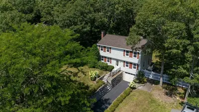 10 Pinehurst Drive, Bourne MA — view 3