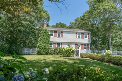 10 Pinehurst Drive, Bourne MA — view 5