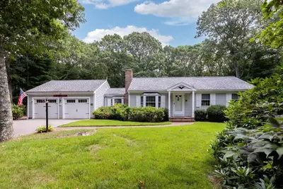 26 Qaushnet Way, Falmouth MA — view 2