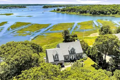 155 Wings Neck Road, Bourne MA