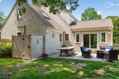 10 Bray Farm Road S, Yarmouth MA — view 3