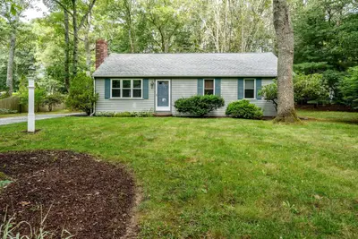 41 Bridle Path, Barnstable MA — view 3