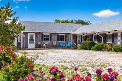 148 Shore Road, Unit 5, Truro MA