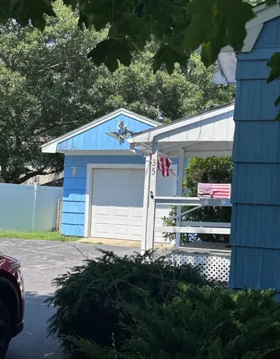 35 Wall Street, Bourne MA — view 4