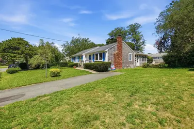 52 Arrowhead Drive, Yarmouth MA — view 5