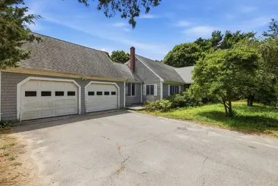 11 Rogia Road, Yarmouth MA — view 4