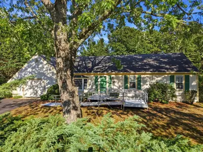 46 4 Seasons Drive, Yarmouth MA — view 2
