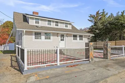 5 Trenton Street, Yarmouth MA — view 3