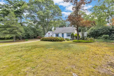 112 Osterville West Barnstable Road, Barnstable MA — view 4