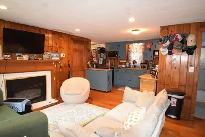 16 Circuit Road E, Yarmouth MA — view 3