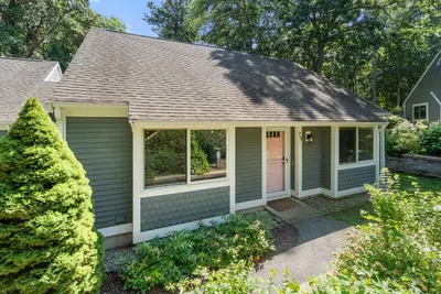 73 Allerton Lane, Unit 73
