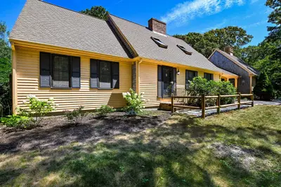 7 Village Drive, Sandwich MA — view 2