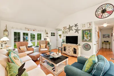 25 Sea Horse Road, Harwich MA — view 4