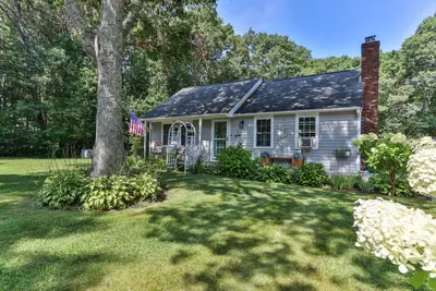 3 Shagbark Road