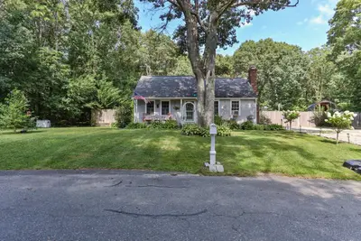 3 Shagbark Road, Sandwich MA — view 2