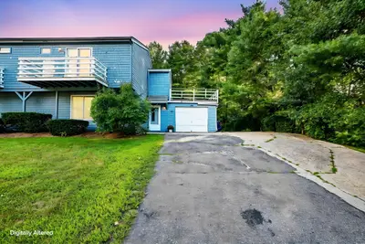 29 Surrey Lane, Unit 29, Bourne MA — view 2