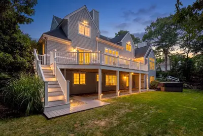 28 Longshank Circle, Falmouth MA — view 3