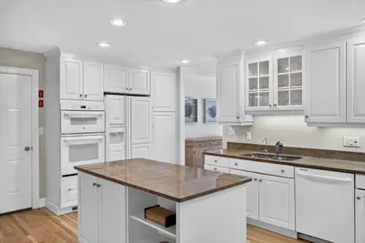 28 Longshank Circle, Falmouth MA — view 5