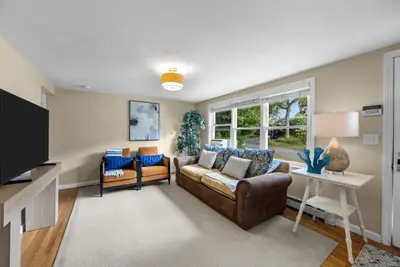 33 Lakefield Road, Yarmouth MA — view 5