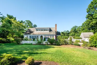25 Eastwind