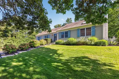 23 Taylors Pond Road, Chatham MA — view 3