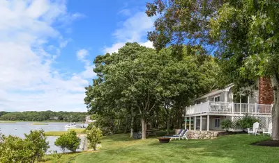 30 Overland Road, Mashpee MA — view 2
