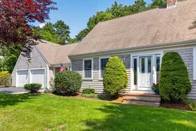 12 Quail Hollow Road
