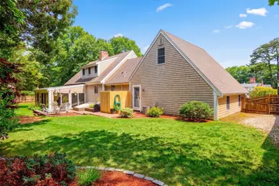 12 Quail Hollow Road, Dennis MA — view 4