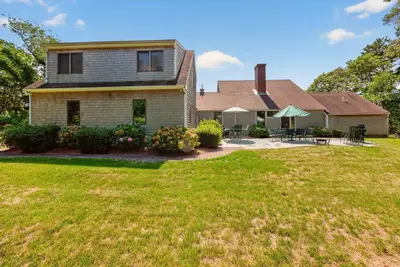 3 Hinckley Road, Harwich MA — view 2