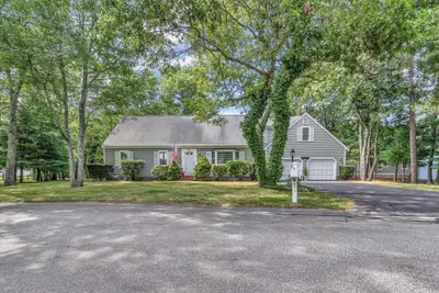 25 Wiley Post Lane
