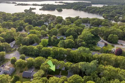 888 Phinneys Lane, Barnstable MA — view 3