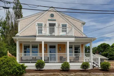 2 Worcester Avenue