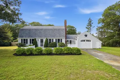 3 Thoreau Drive
