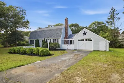 3 Thoreau Drive, Barnstable MA — view 5